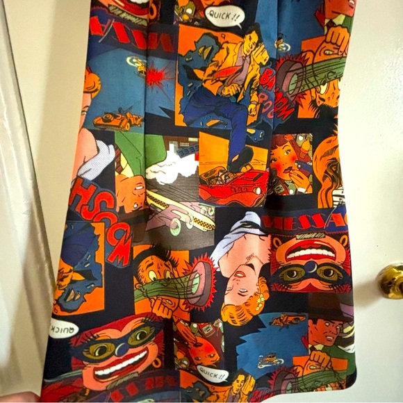 ✨$4 when bundled✨Comic book print dress - Picture 5 of 8